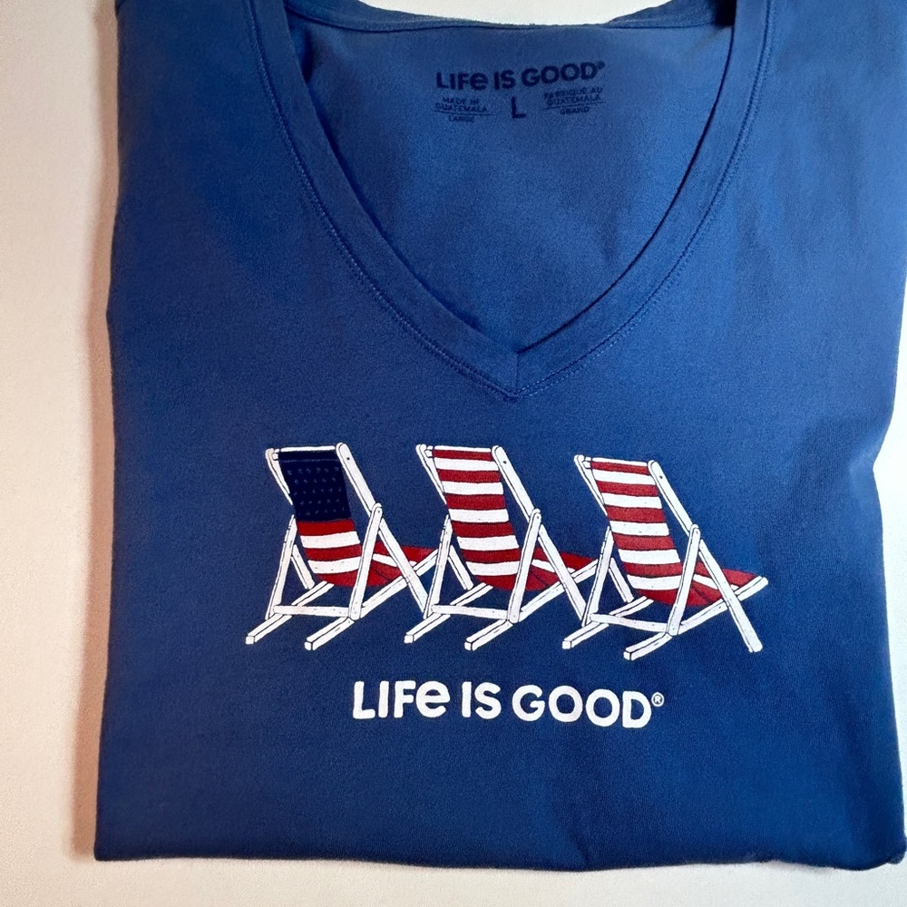 Life Is Good Women’s Short Sleeve Vee L, Blue